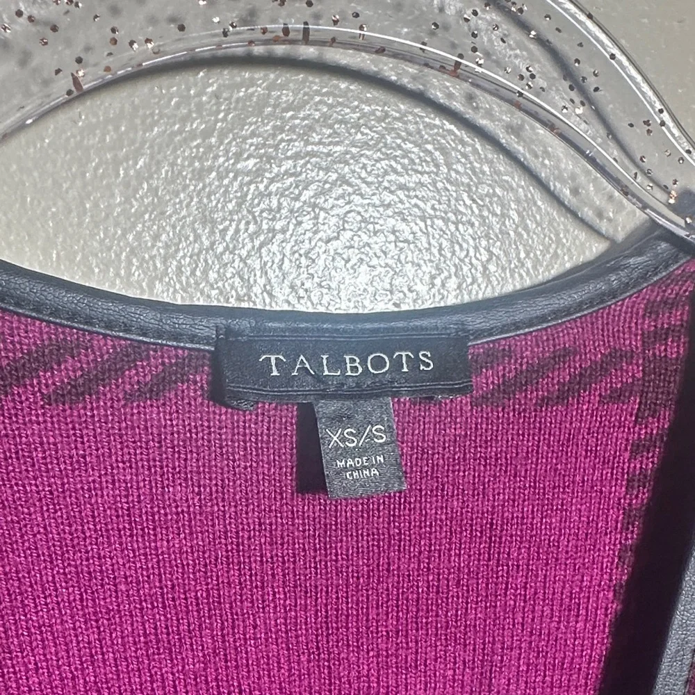 Talbots XS /‎ S Maroon Plaid Ruana Wrap Sweater - Picture 5 of 6
